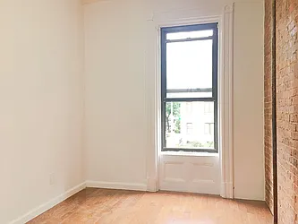 Rented by Bedford Realty USA Corp