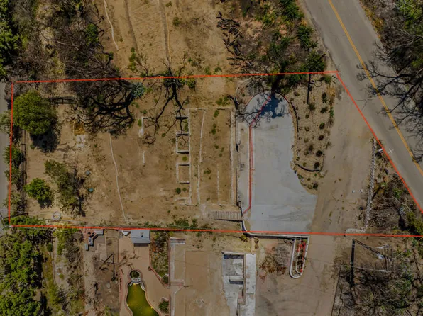 430 W Highland Dr, Camarillo, CA 93010