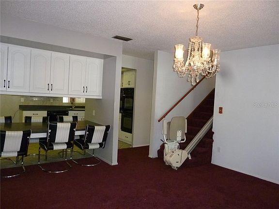 4th image of 7710 W Hanna Ave
