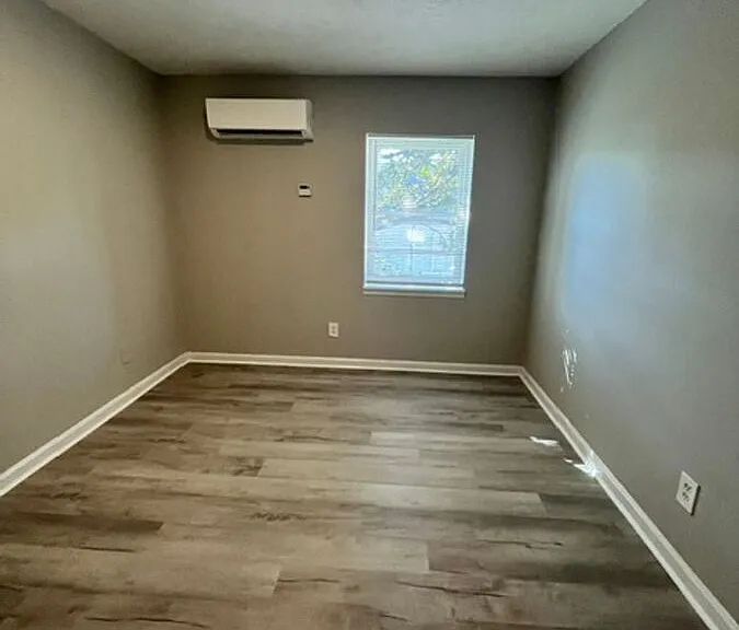 2066 Fairmont Ct #11 — Photo 7