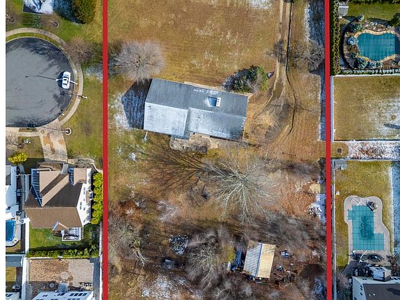 2nd image of 212 Fort Plains Road