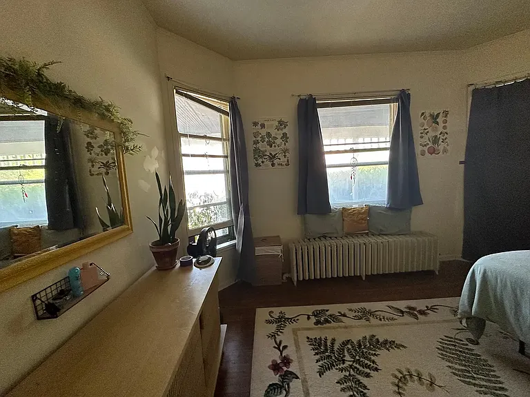 116 College Ave NE — Photo 35