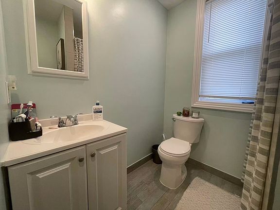 4th image of 42 Spencer Pl #2