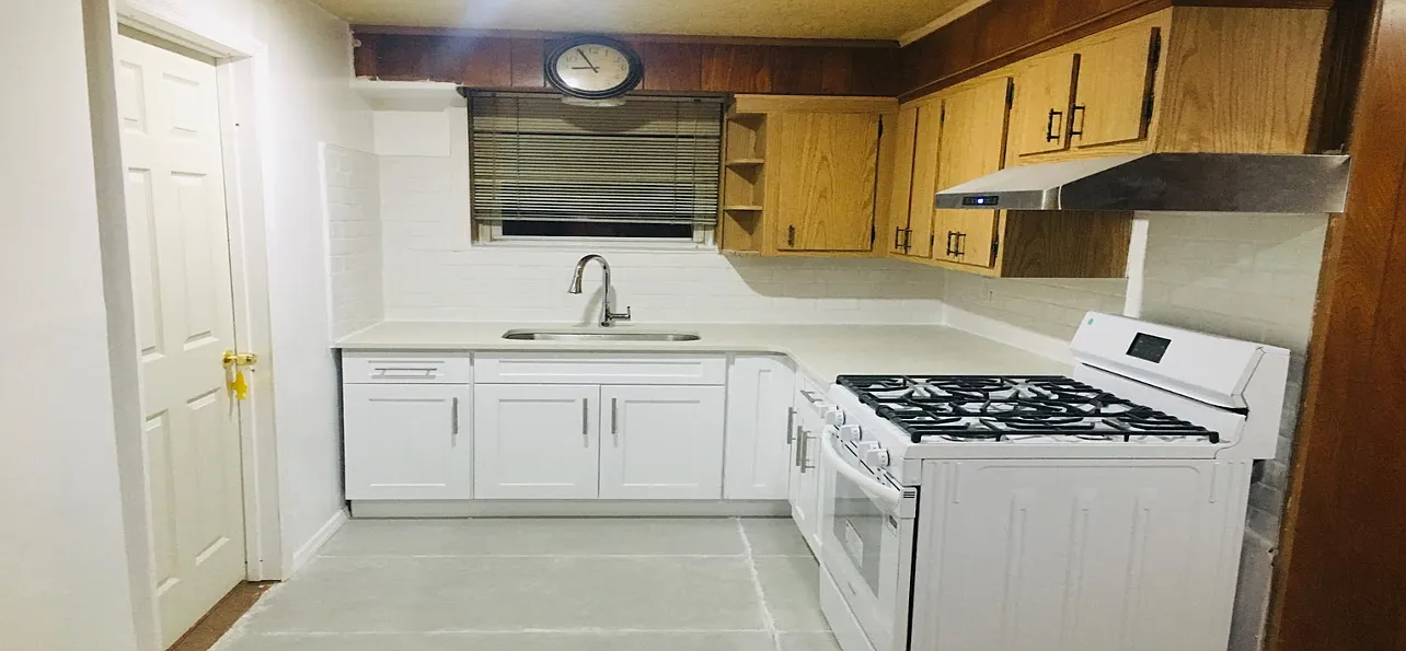 2 bed, 710 sqft, $2,200 — Photo 1