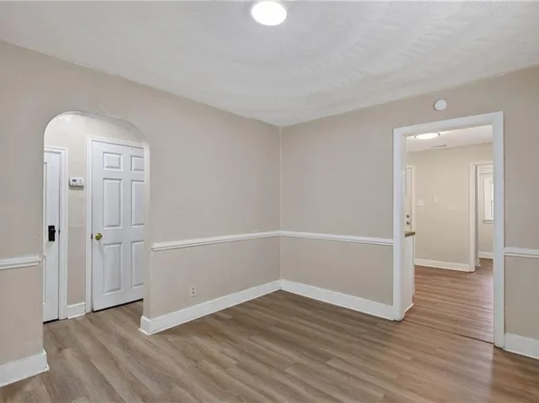 1220 32nd St, Newport News, VA 23607