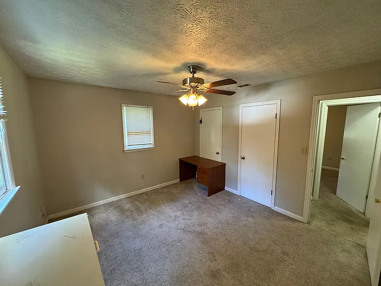 170 Parkridge Dr — Photo 9