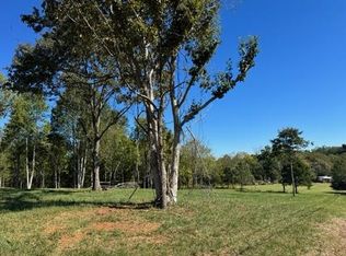 1 Bear Creek Rd, Cookeville, TN 38506