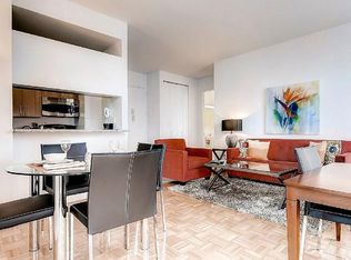 283 8th St, Jersey City, NJ 07302