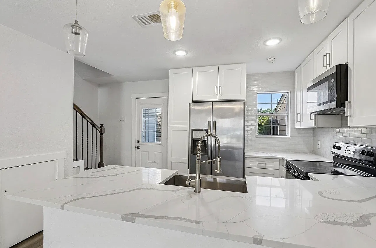 2400 Jupiter Rd — Photo 1