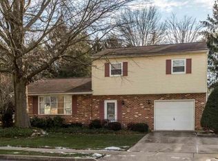 710 Charles St, Mechanicsburg, PA 17055