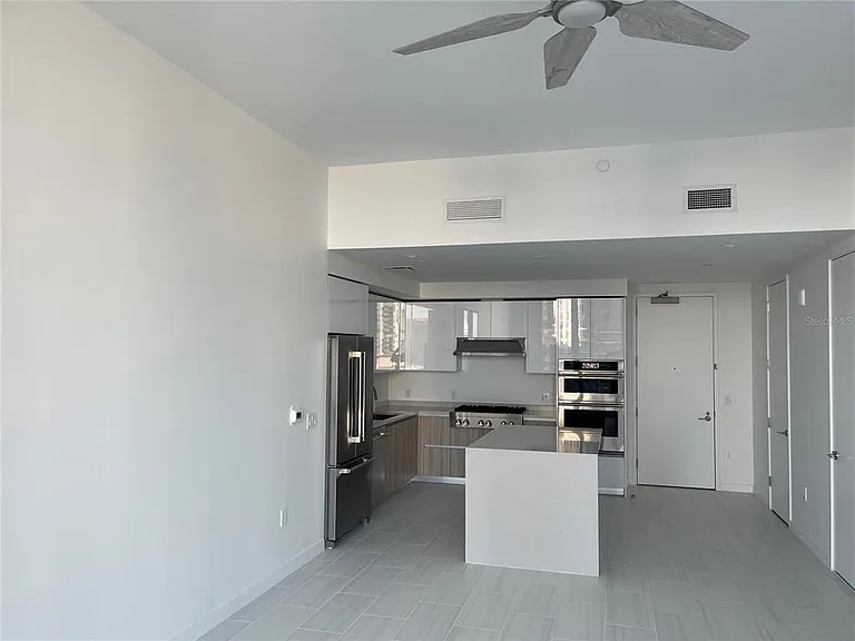 400 Central Ave #606 — Photo 17