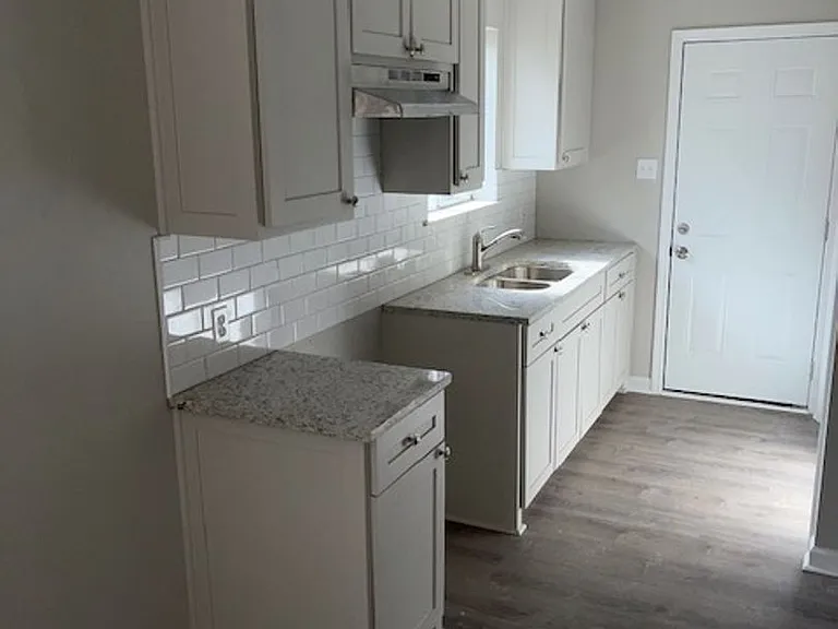 1545-1547 La Annie Dr — Photo 22