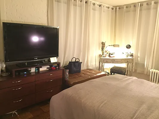 Rented by ELK Investors | media 44