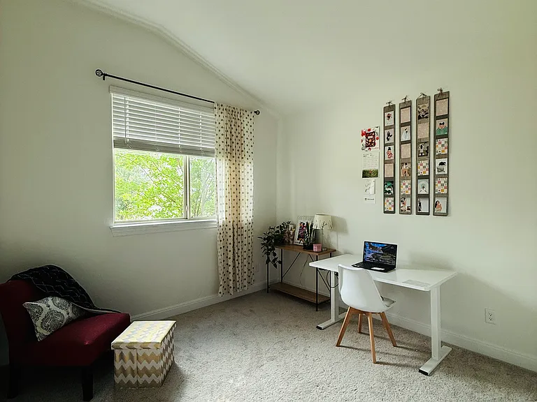 2944 Youngwood St — Photo 14