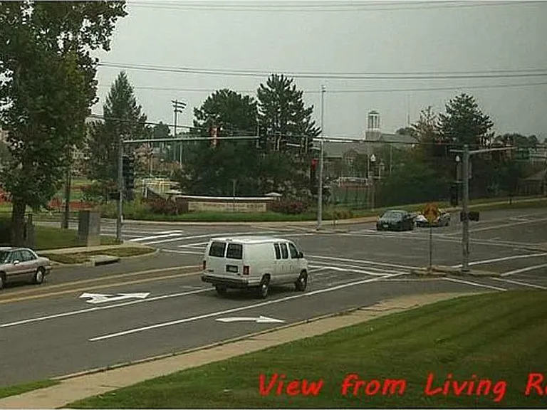 7012 Forsyth Blvd #2W — Photo 22