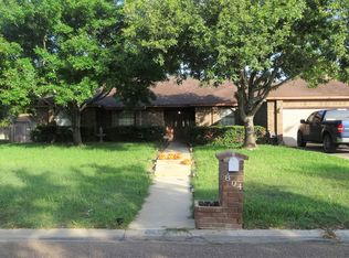 804 Eaton Ln, Laredo, TX 78041