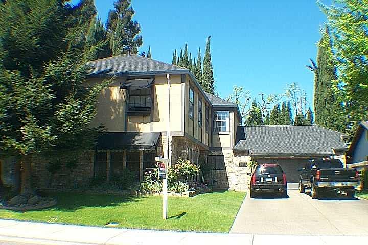 1st image of 2935 Fernwood Dr