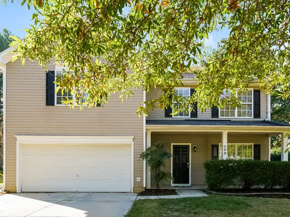 409 Texanna Way, Holly Springs, NC 27540