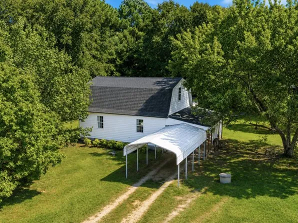 74 Double H Farm Rd, Donalds, SC 29638