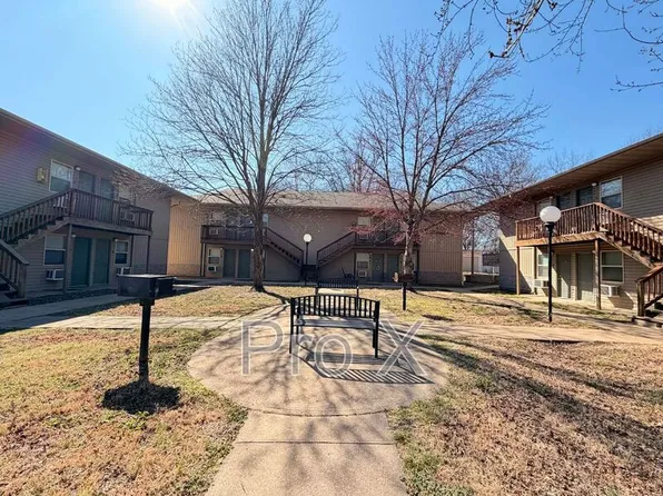 928 N Goetz Blvd #14, Joplin, MO 64801