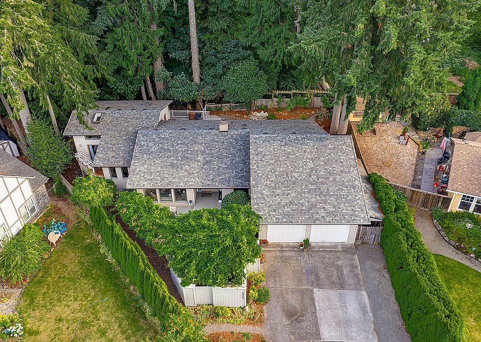 1st image of 9006 NE 83rd Ct