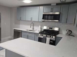 374 14th Ave #1, Newark, NJ 07103