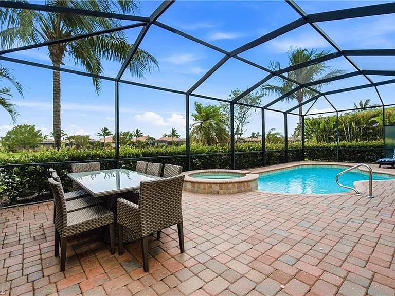 28086 Kerry Ct — Photo 3