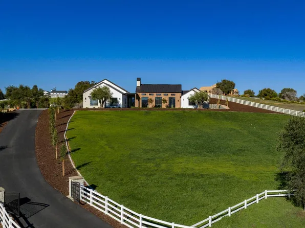 3140 Rattlesnake Rd, Newcastle, CA 95658