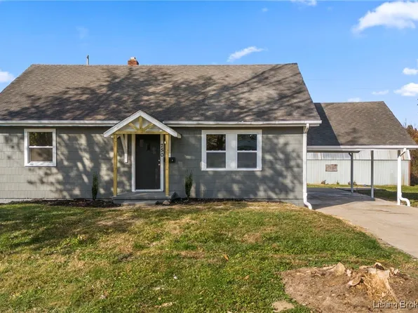 752 Maple Street, Scottsburg, IN 47170