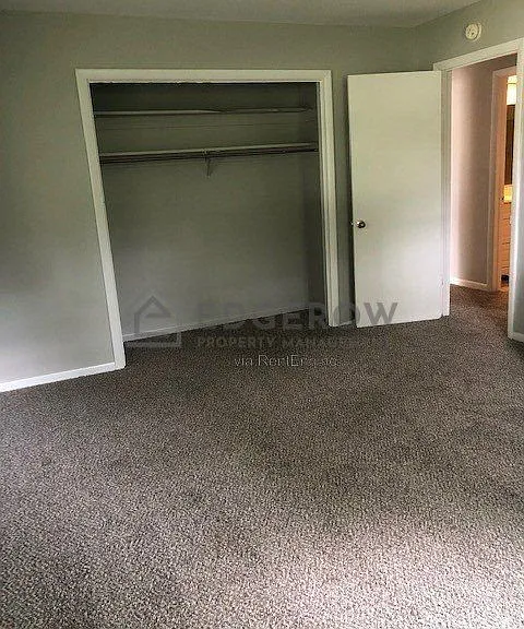 3700 Kalamazoo Ave SE — Photo 16