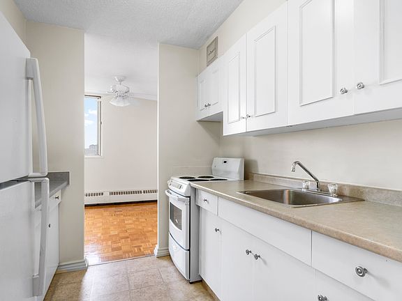 5th image of 2121 15th Ave #914087