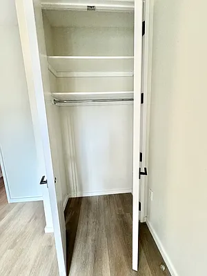 Rented by EastMount Realty LLC | media 10