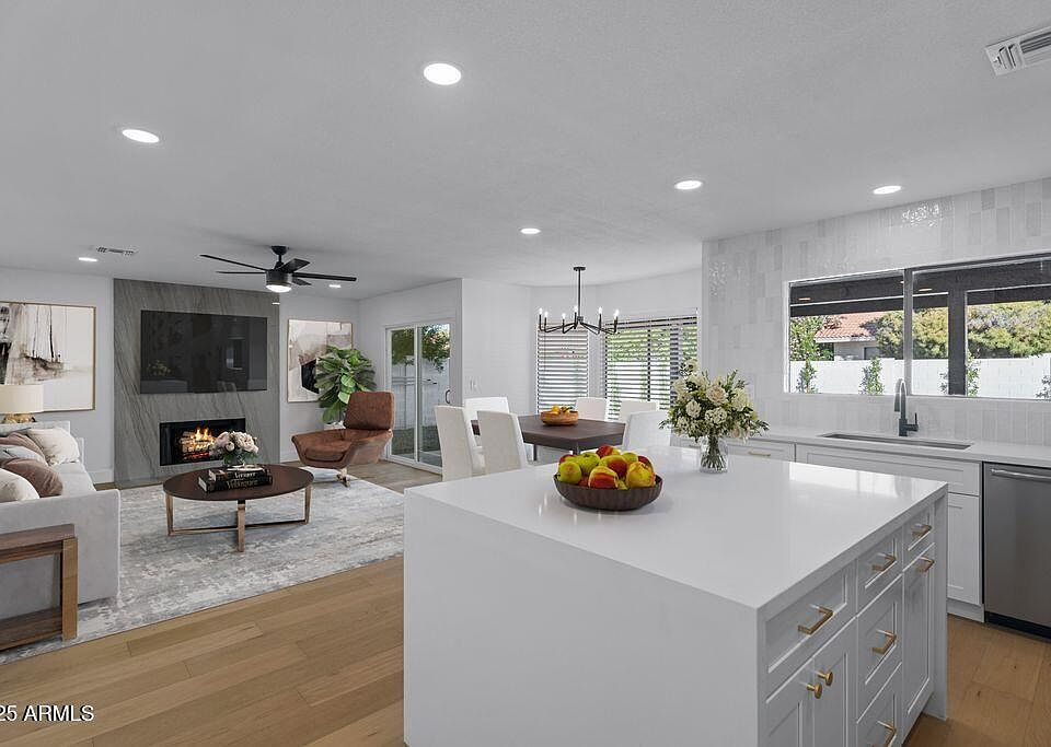 1st image of 2654 E Kenwood Street