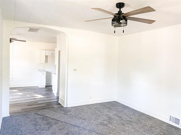 4th image of 607 N Portland St