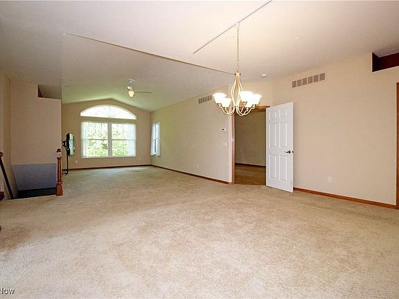 3rd image of 2618 Wetherington Ln Unit 231
