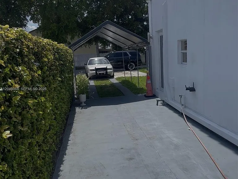1440 SW 118th Ave — Photo 24