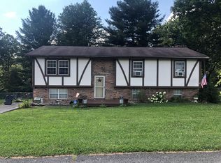 130 Oak Run Rd, Beckley, WV 25801