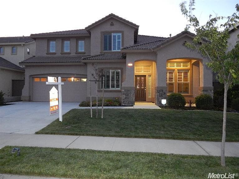 1st image of 2740 McCarran Ln