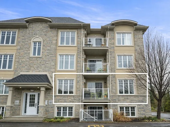 8665 Place Du Charpentier #8, Mirabel, QC J7N 0C1