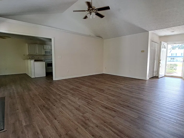 112 Tiger Woods Pl — Photo 6