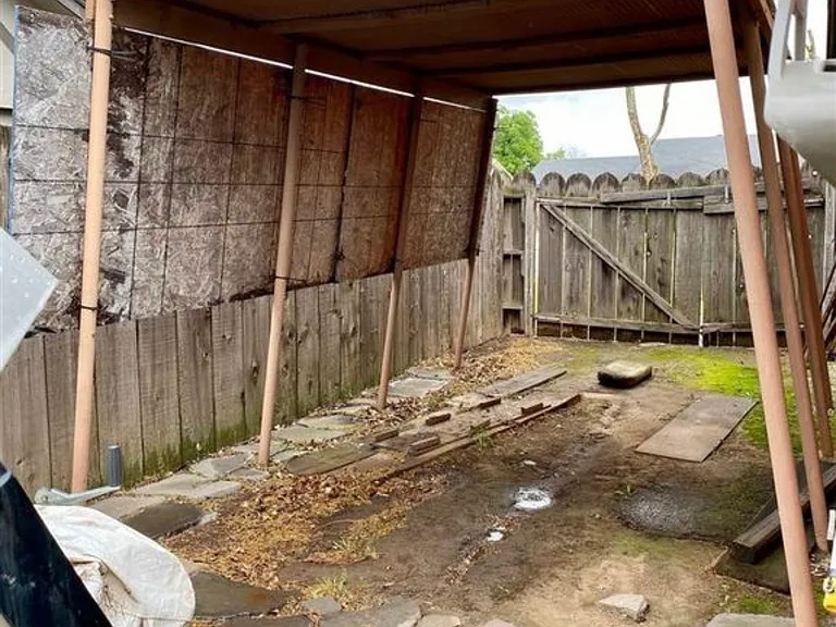 214 Tanglewood St #1 — Photo 16