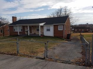 3022 Lorraine Rd NW, Roanoke, VA 24017