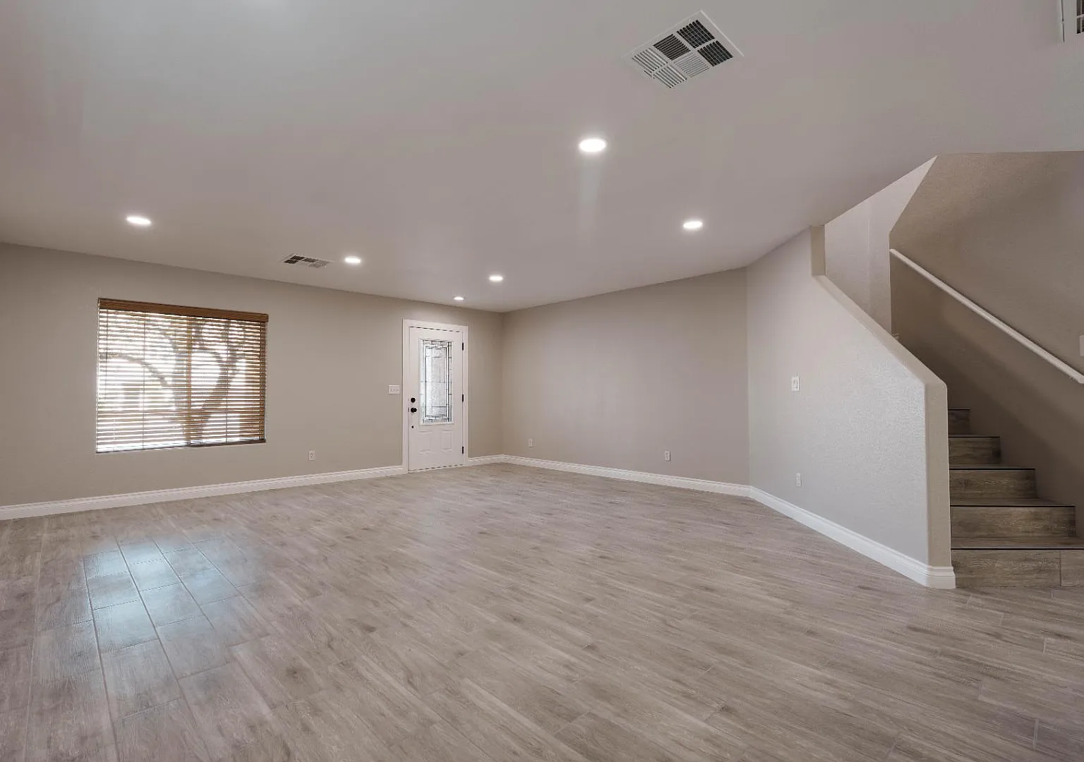 8328 Blazing Sky Ct — Photo 4
