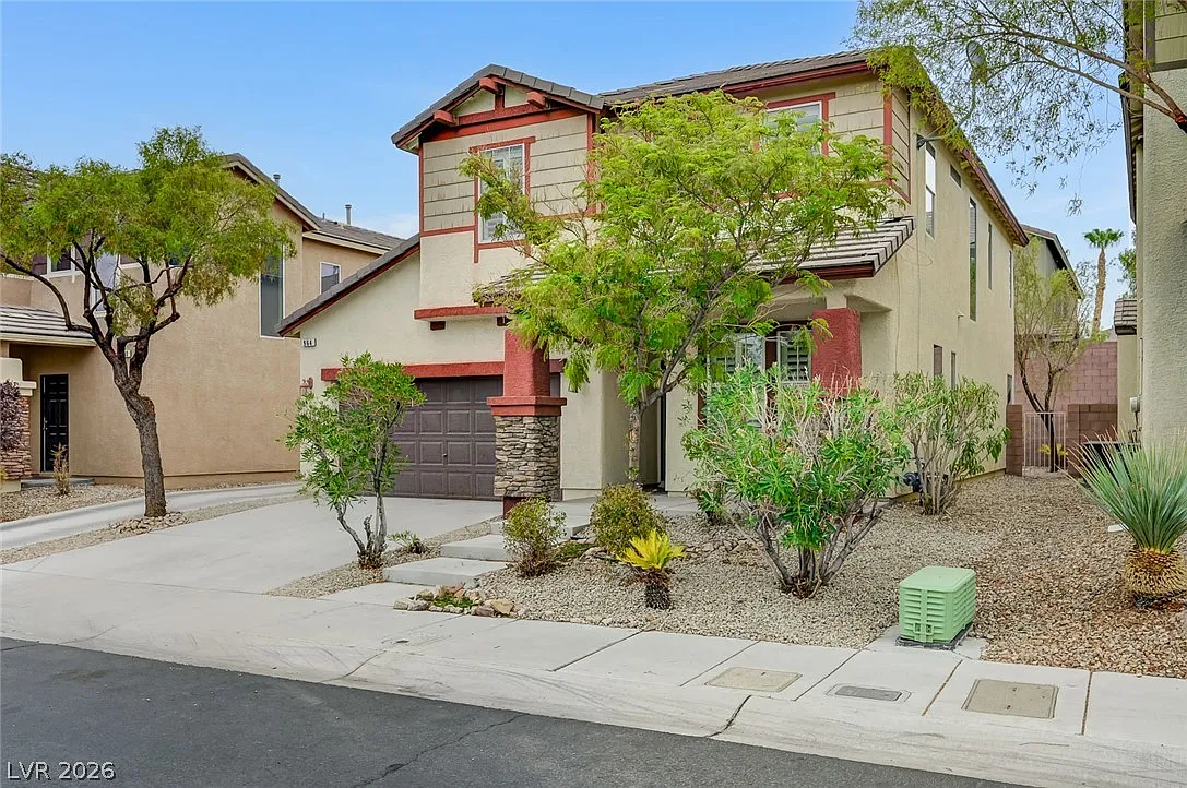 3 bed, 2.5 bath, 2028 sqft, $2,500 — Photo 2