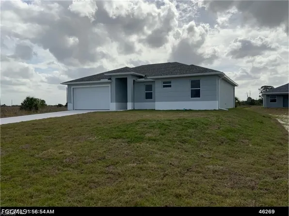 121 Bethlehem Pl, Labelle, FL 33935