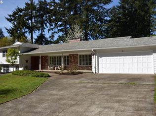 480 Iron Mountain Blvd, Lake Oswego, OR