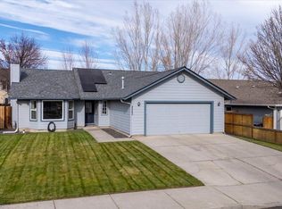 2223 NW Jackpine Ct, Redmond, OR 97756