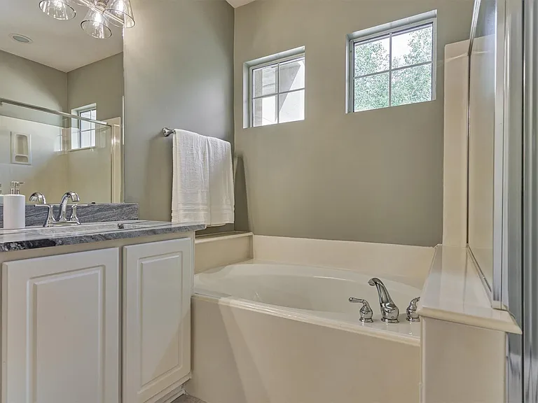 15 Cobble Gate Pl — Photo 22