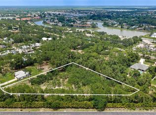 25693 Moriah LN, BONITA SPRINGS, FL 34135