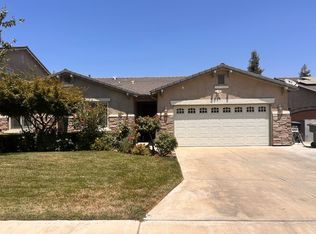 4222 E Cambridge Ave, Visalia, CA 93292